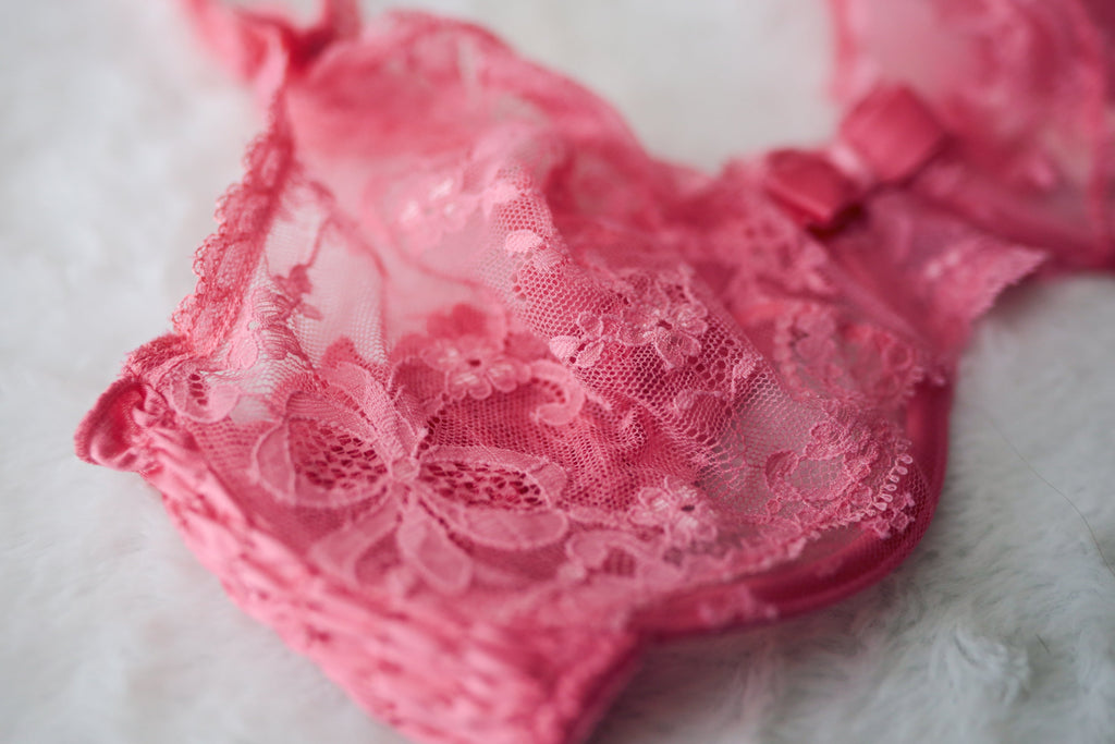 Victoria's Secret 36C Vintage Gold Tag Demi Sheer Unpadded Bra Pink Lace