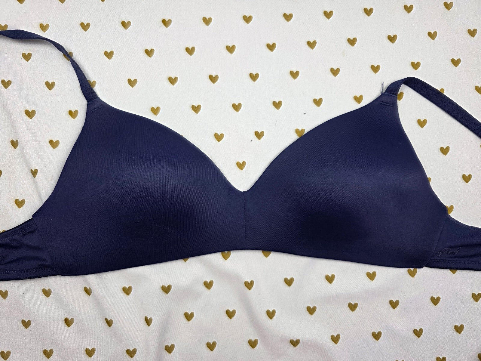 Victorias Secret Blue PINK Wireless NO Wire Wear Everywhere Bra 36C